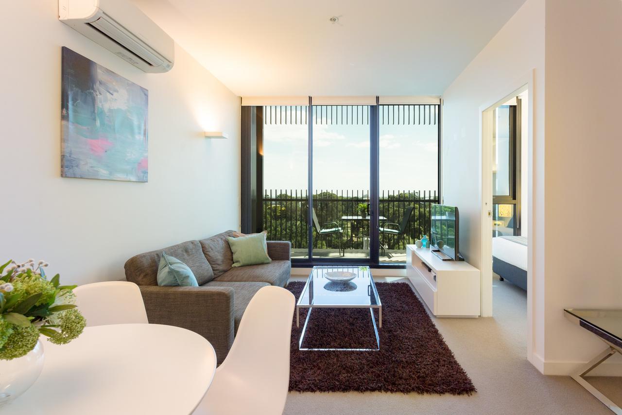 Wyndel Apartments - St Kilda Views Melbourne City Exterior foto