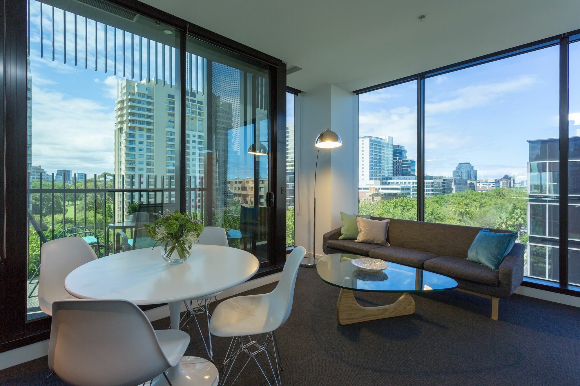 Wyndel Apartments - St Kilda Views Melbourne City Exterior foto