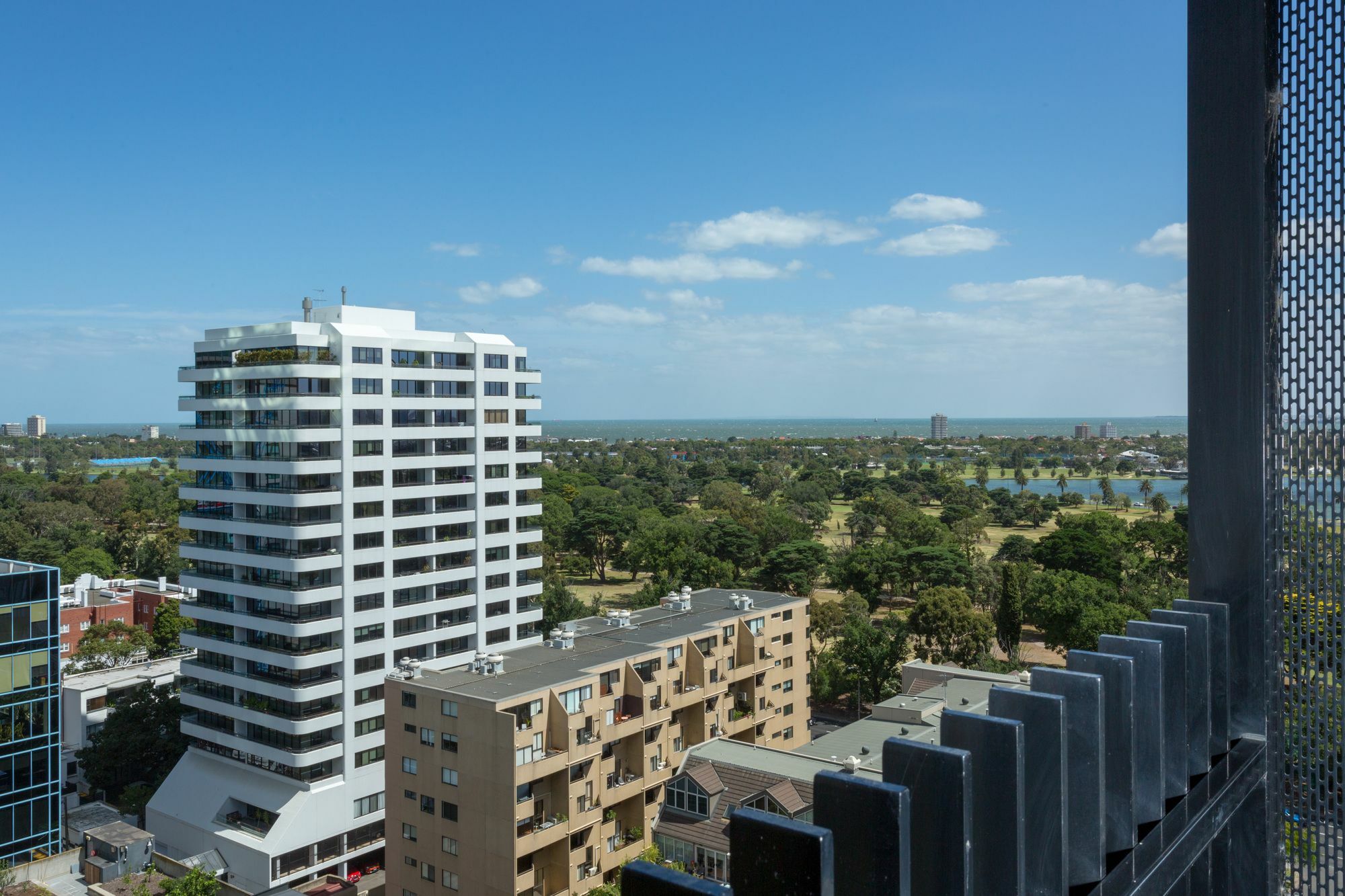 Wyndel Apartments - St Kilda Views Melbourne City Exterior foto